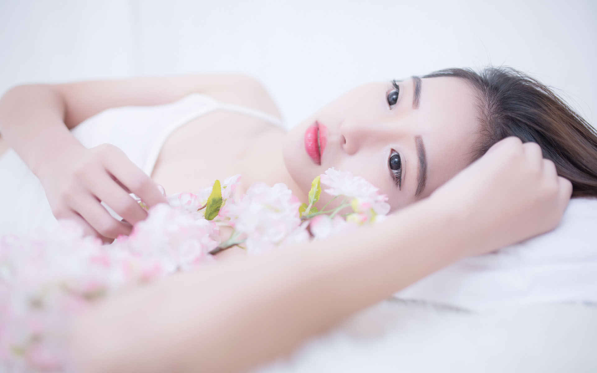 黄淮江汉等地有持续性高温天气 华北东北地区等地多雷阵雨